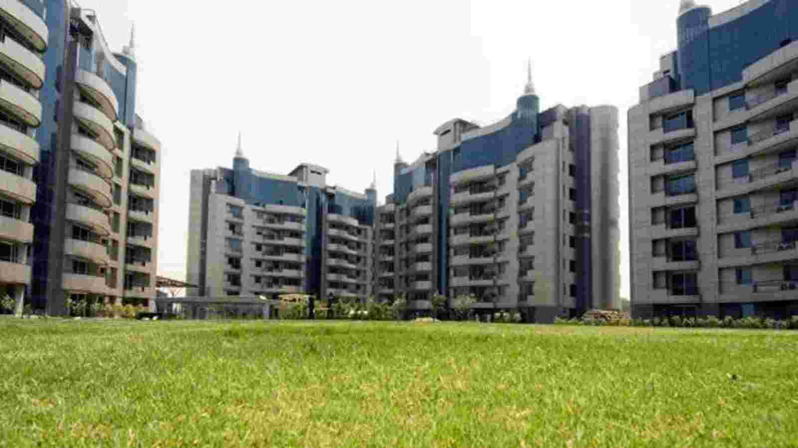 Can an NRI buy property in India?